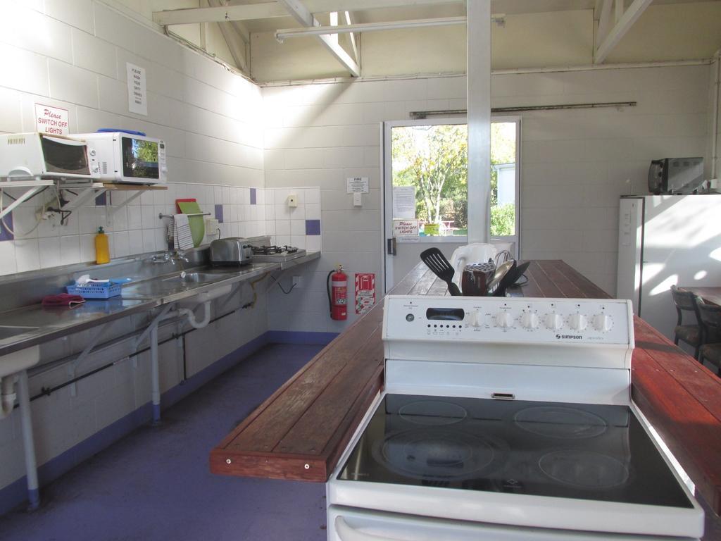 Fernwood Holiday Park Motueka Zimmer foto